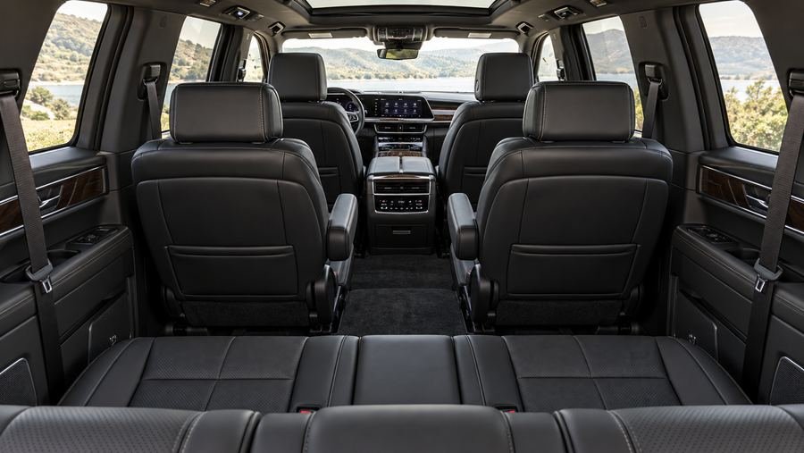 Cadillac Escalade · interior